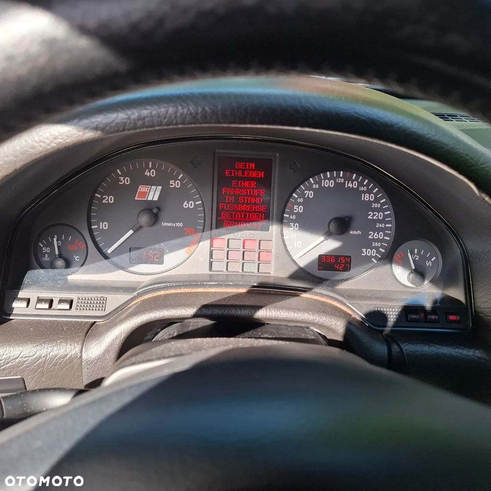 Audi S8 4.2 Quattro Tiptronic - 15