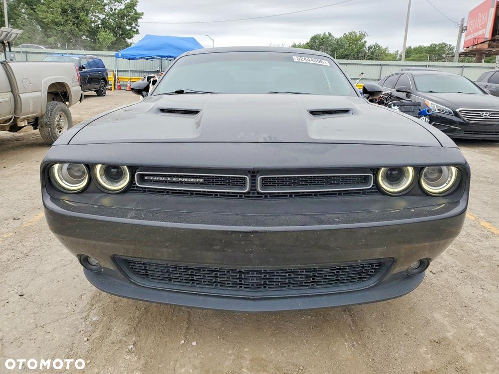 Dodge Challenger 3.6 GT AWD - 5