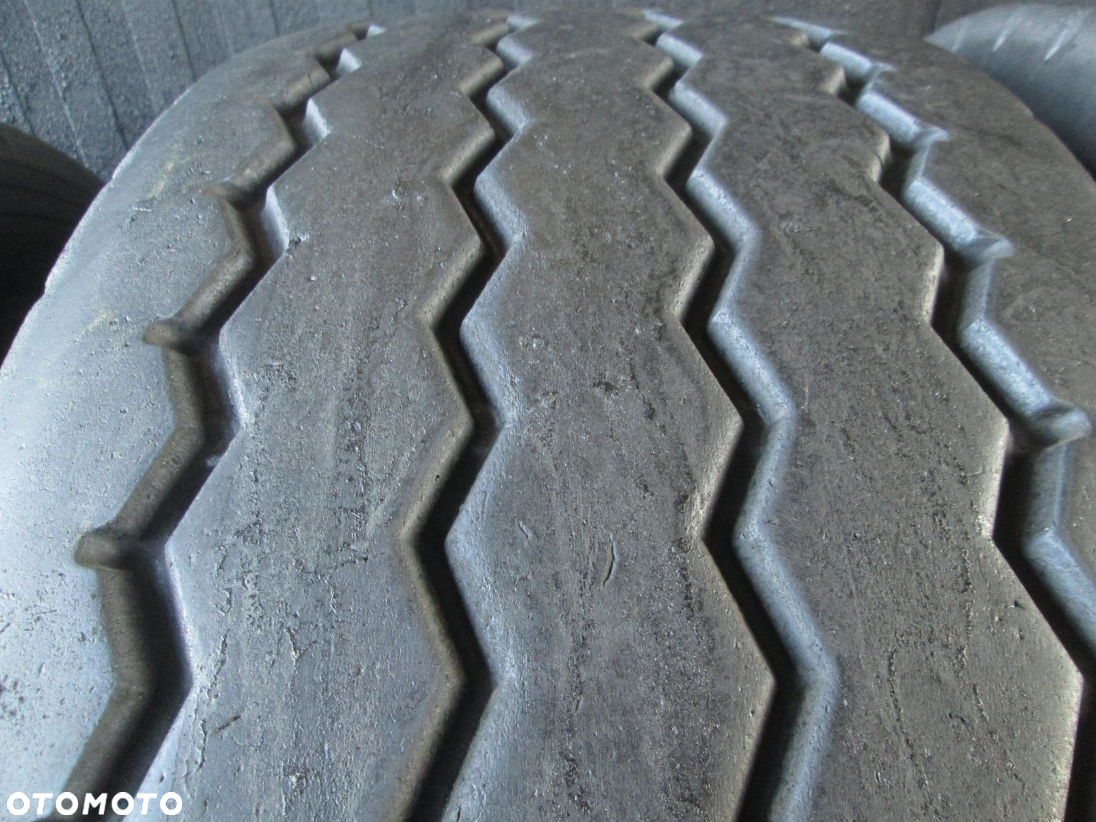 Opony ciężarowe 385/65r22.5 Bridgestone R168 PLUS. Opony ciężarowe - 6
