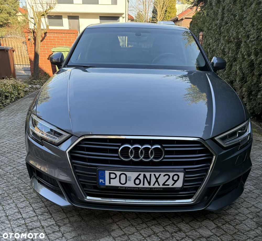 Audi A3 Limousine 35 TFSI Sport S tronic - 4