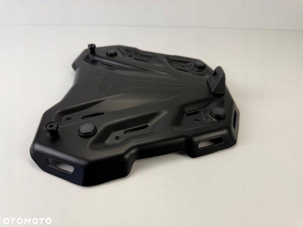 Stelaż mocowanie pod kufer centralny Monokey, Monolock GIVI Yamaha Tenere 700 19-24 / World Raid 22-25 - 9