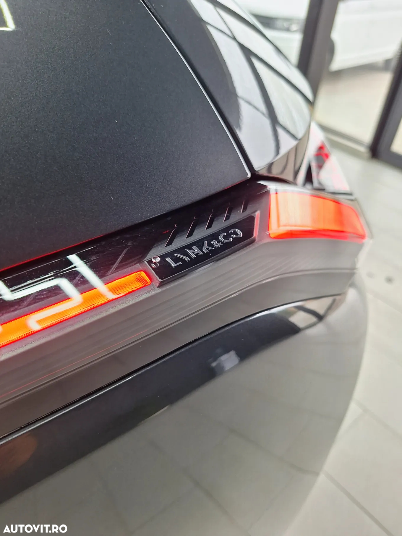 Lynk&Co 08 - 7