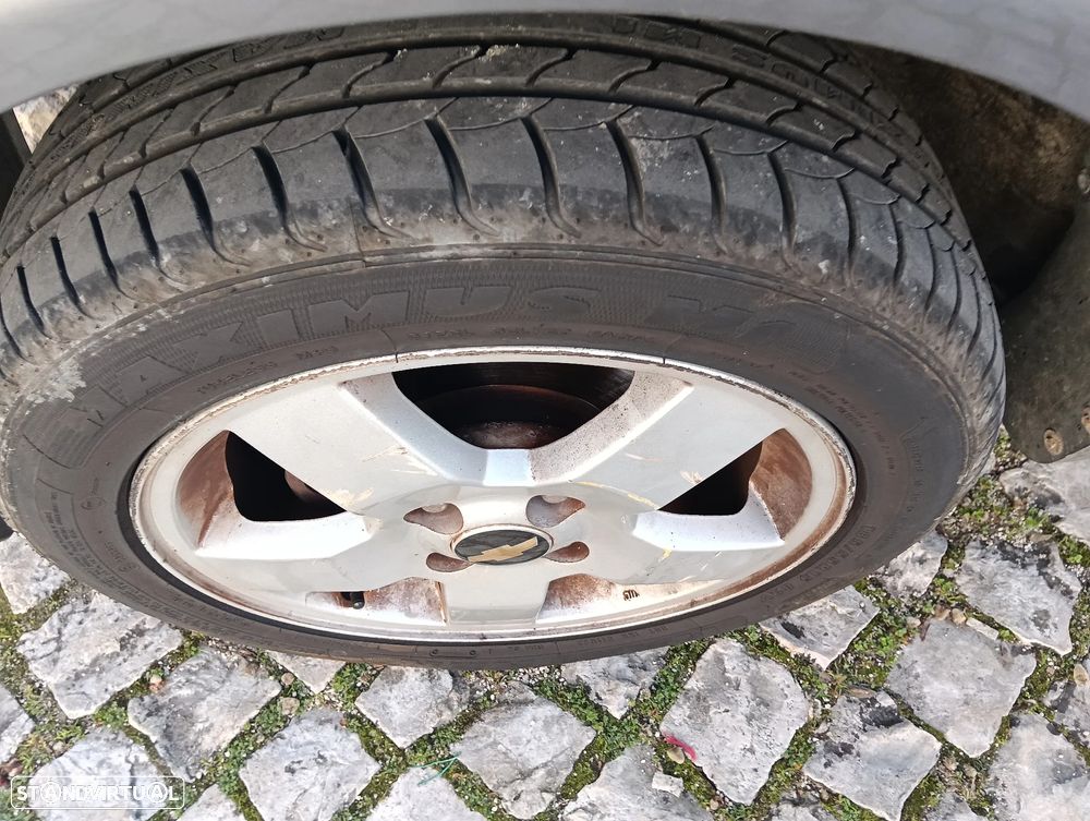 Chevrolet Kalos 1.2 Look - 14