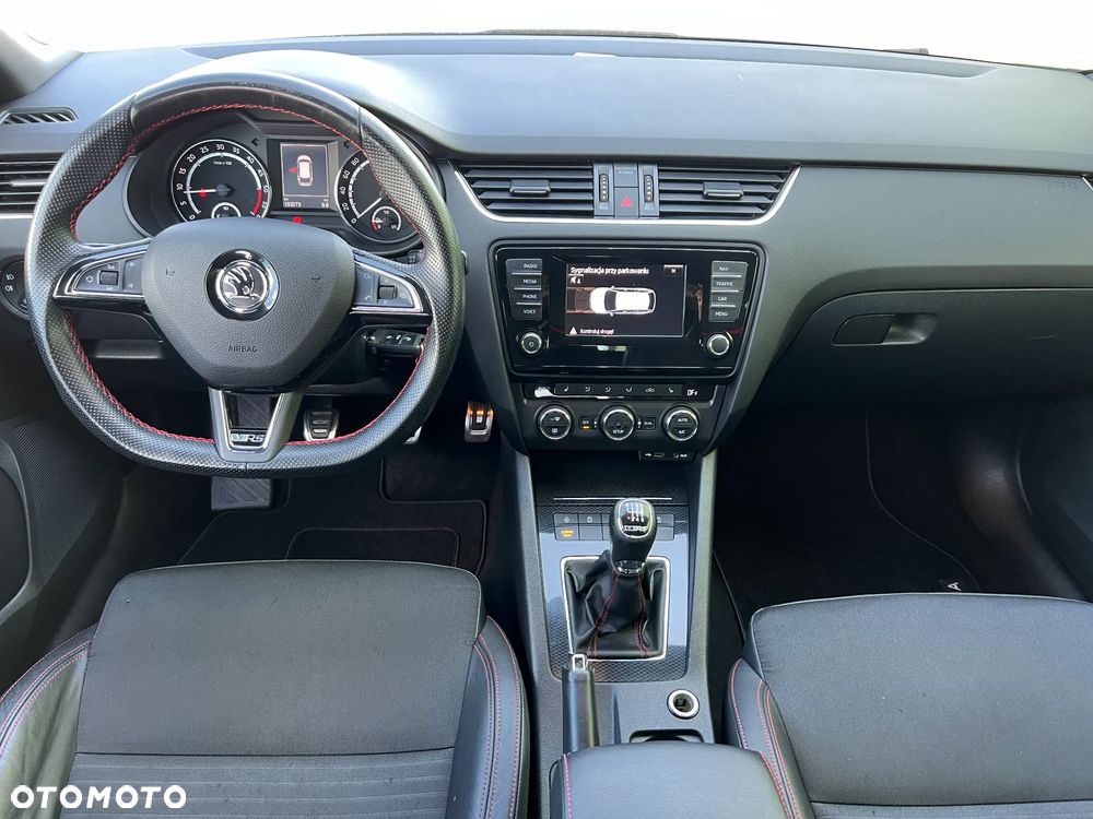 Skoda Octavia 2.0 TDI (Green tec) RS - 9