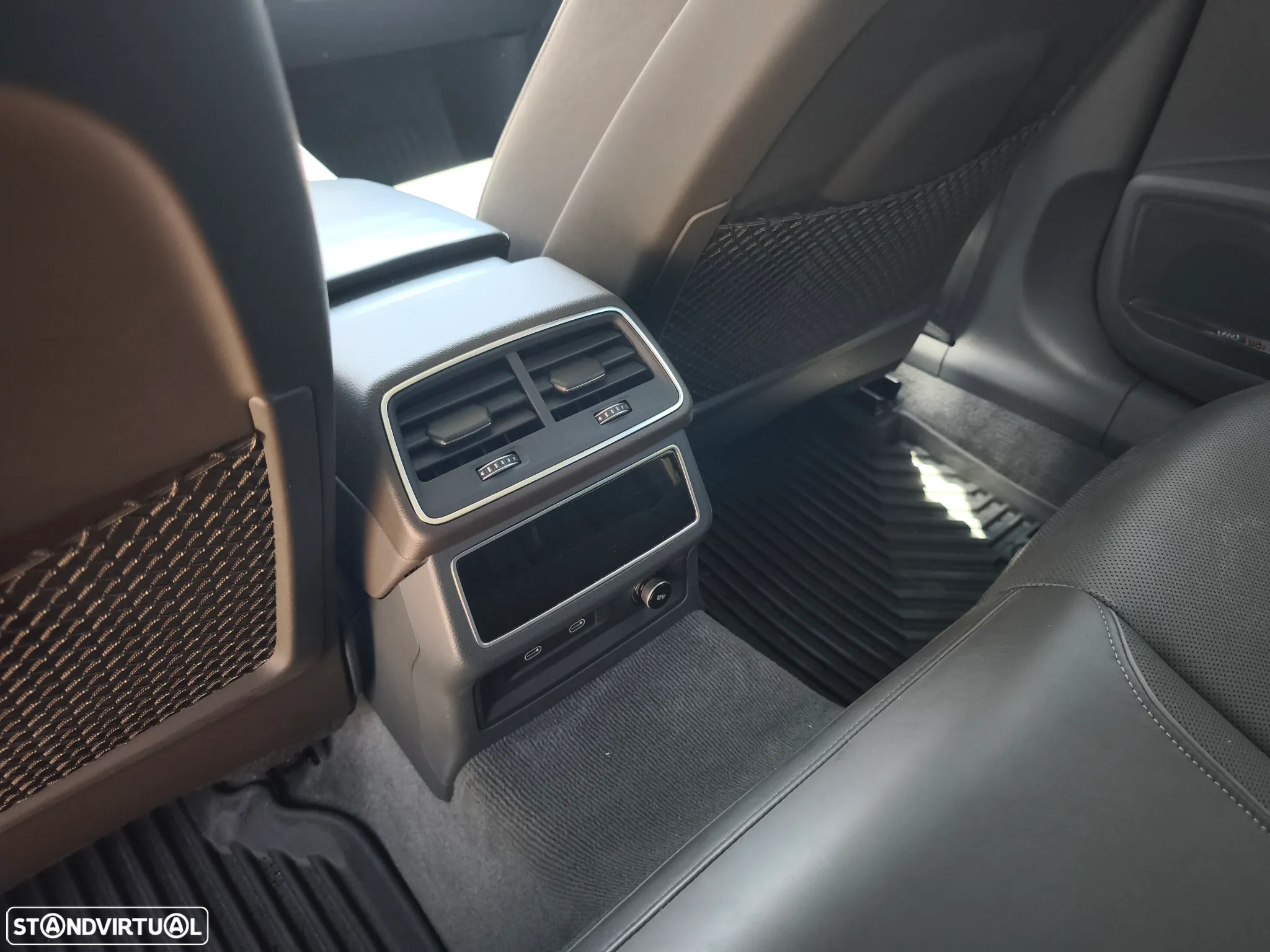 Audi A6 Avant 40 TDI quattro Design S tronic - 29