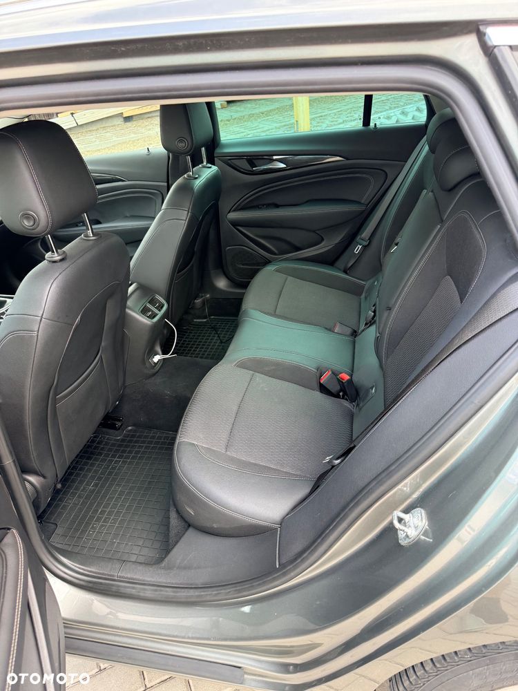 Opel Insignia 1.5 T Innovation S&S - 9