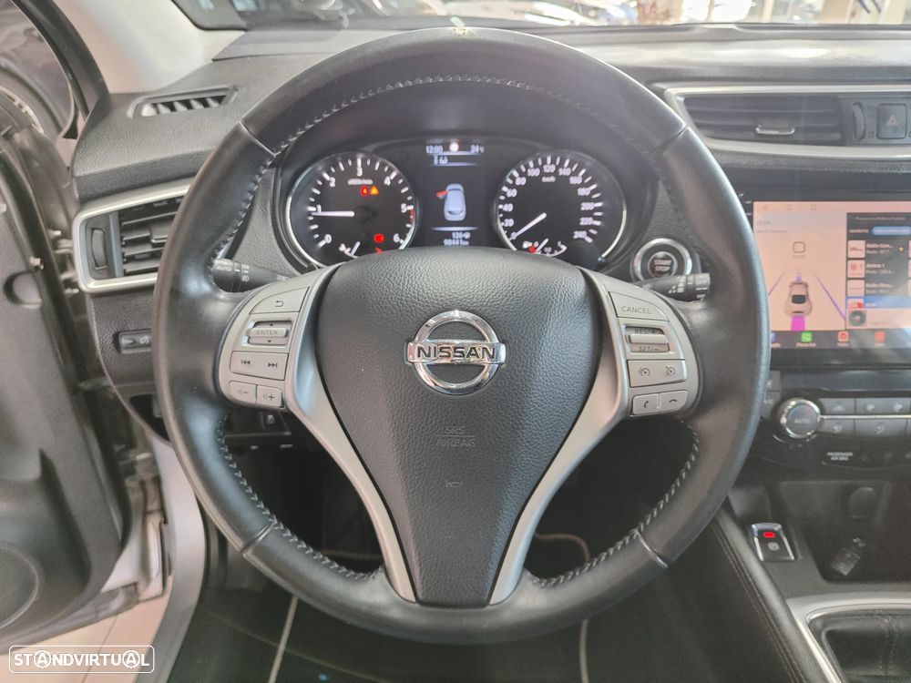Nissan Qashqai 1.5 dCi N-Connecta 18 - 28