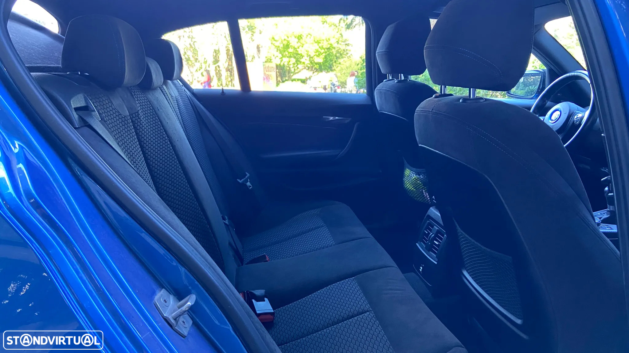 BMW 118 d Pack M - 17