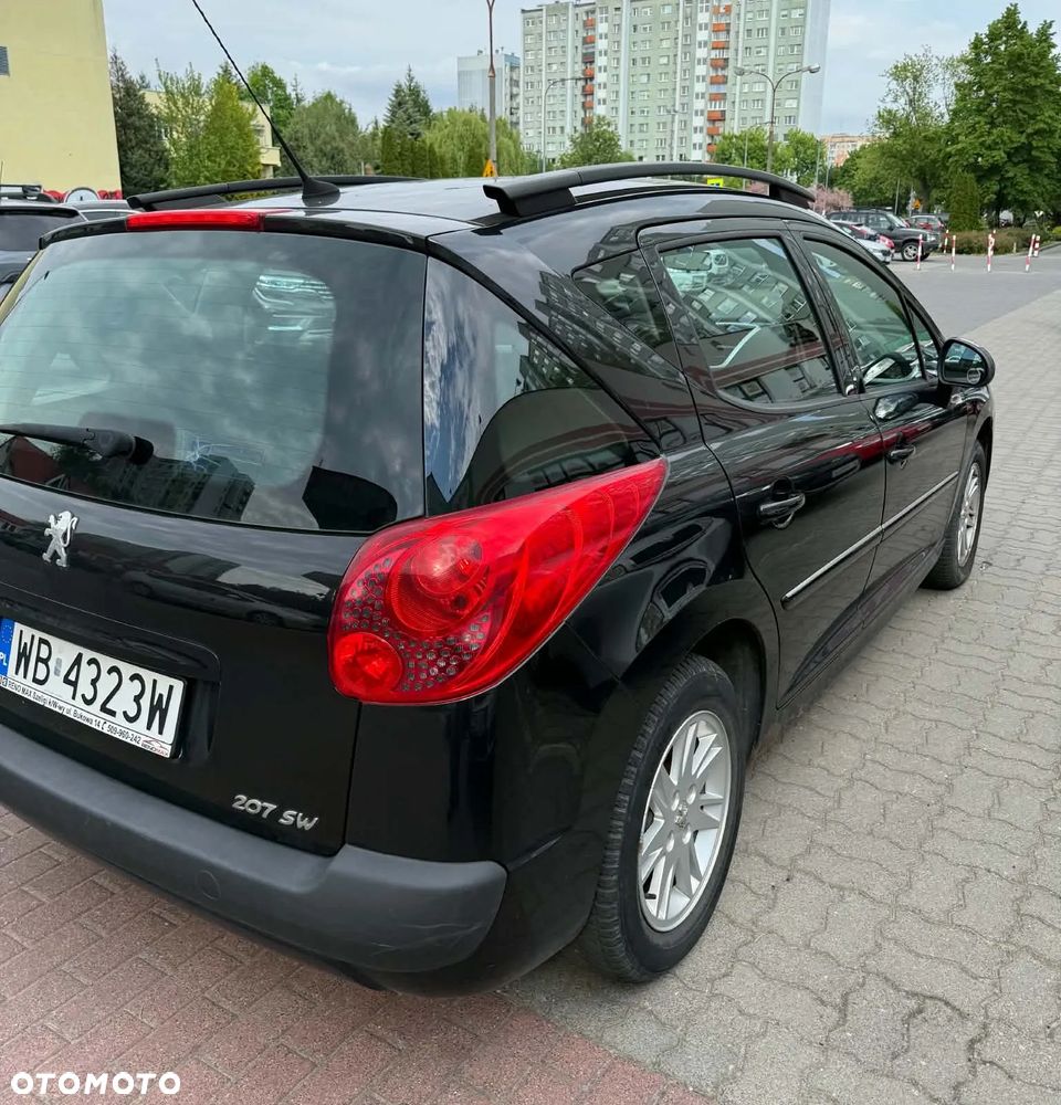 Peugeot 207 1.4 Millesim 200 - 3