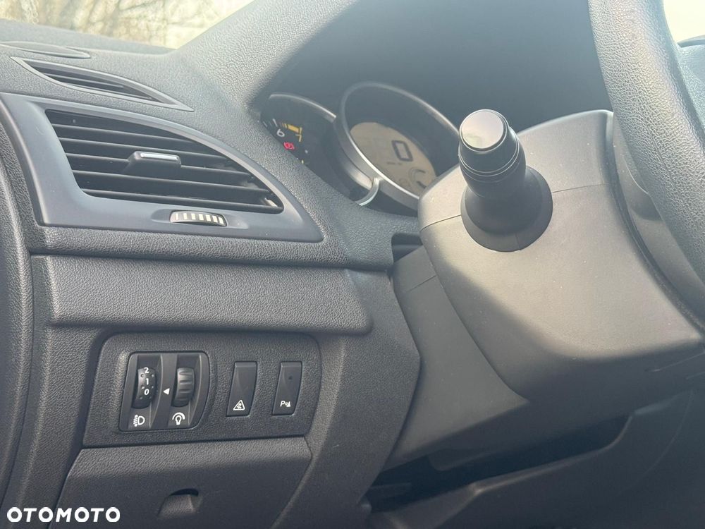 Renault Megane 1.6 16V Generation - 13