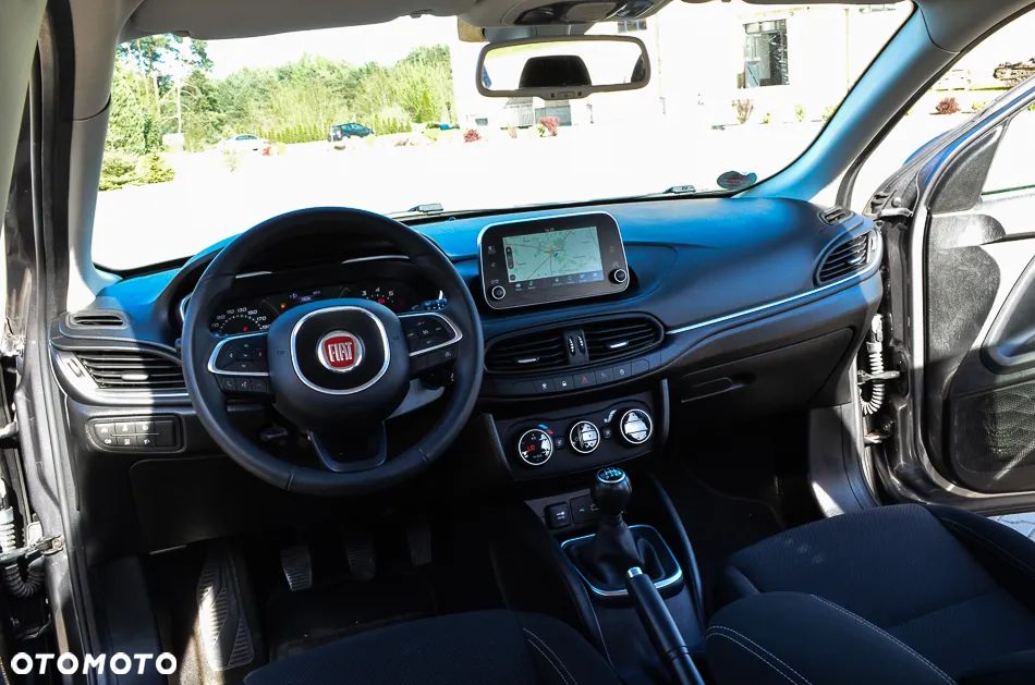 Fiat Tipo 1.4 16V Sport - 26