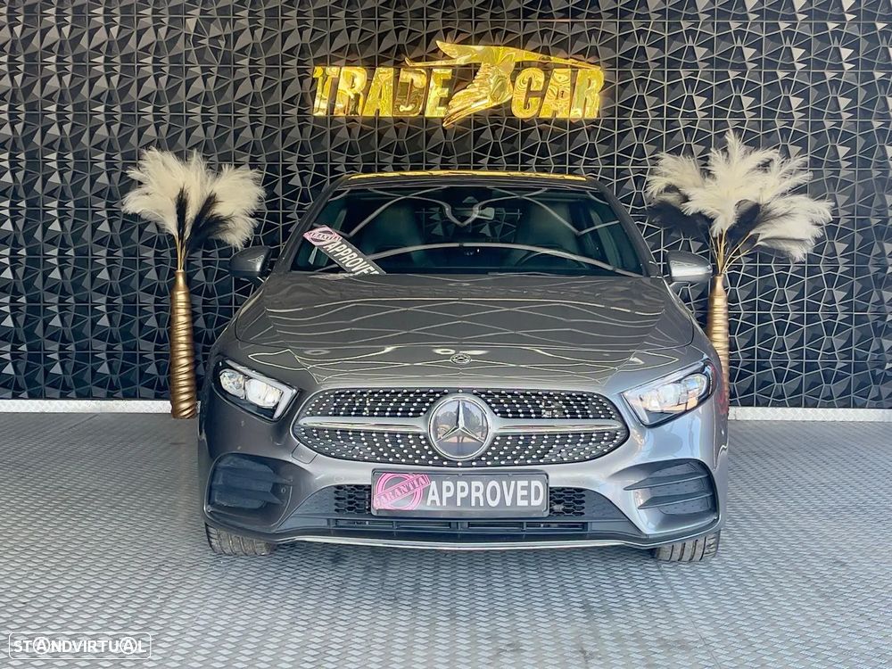 Mercedes-Benz A 250 e AMG Line - 12