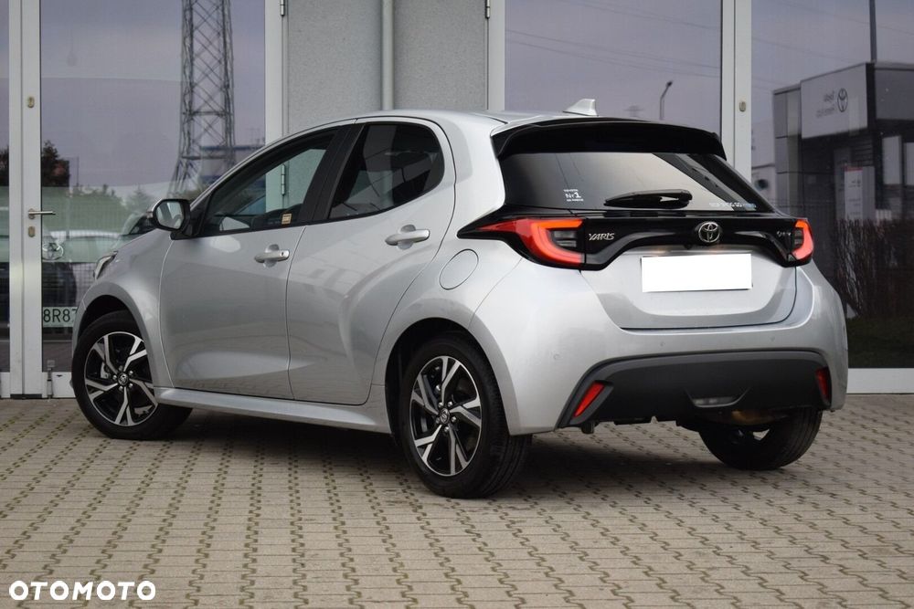 Toyota Yaris 2025 photo 4
