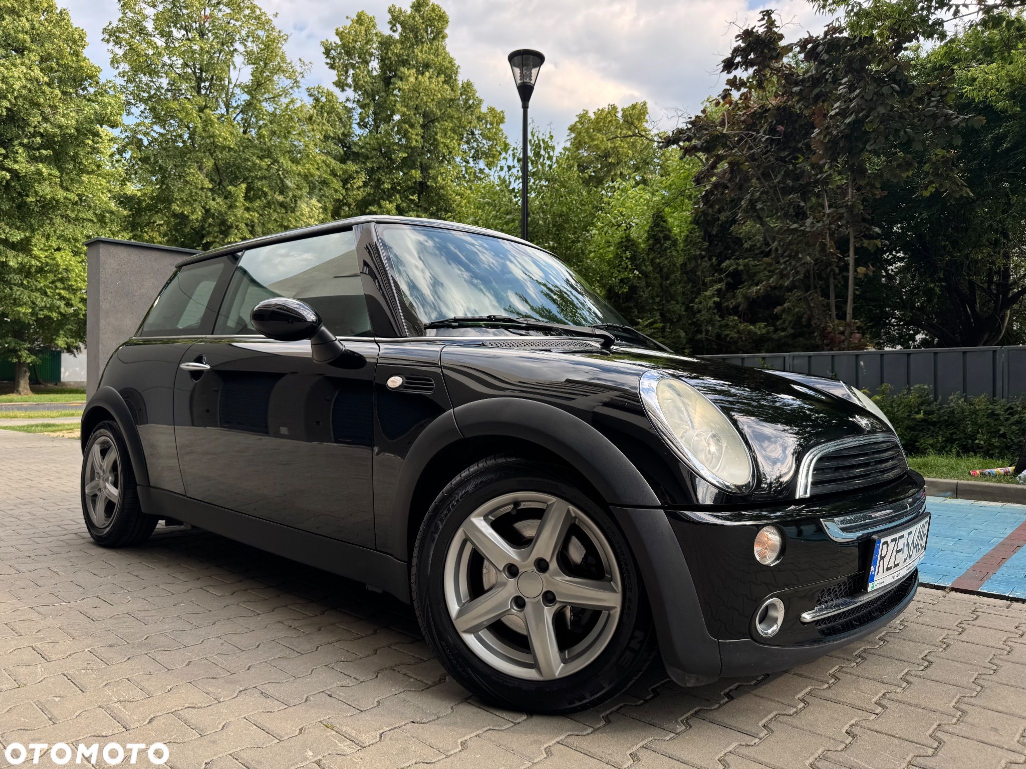 MINI Cooper - 1