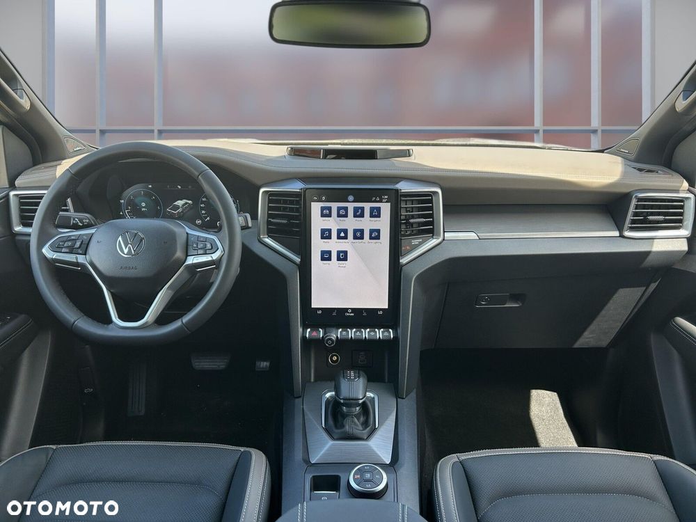 Volkswagen Amarok - 13