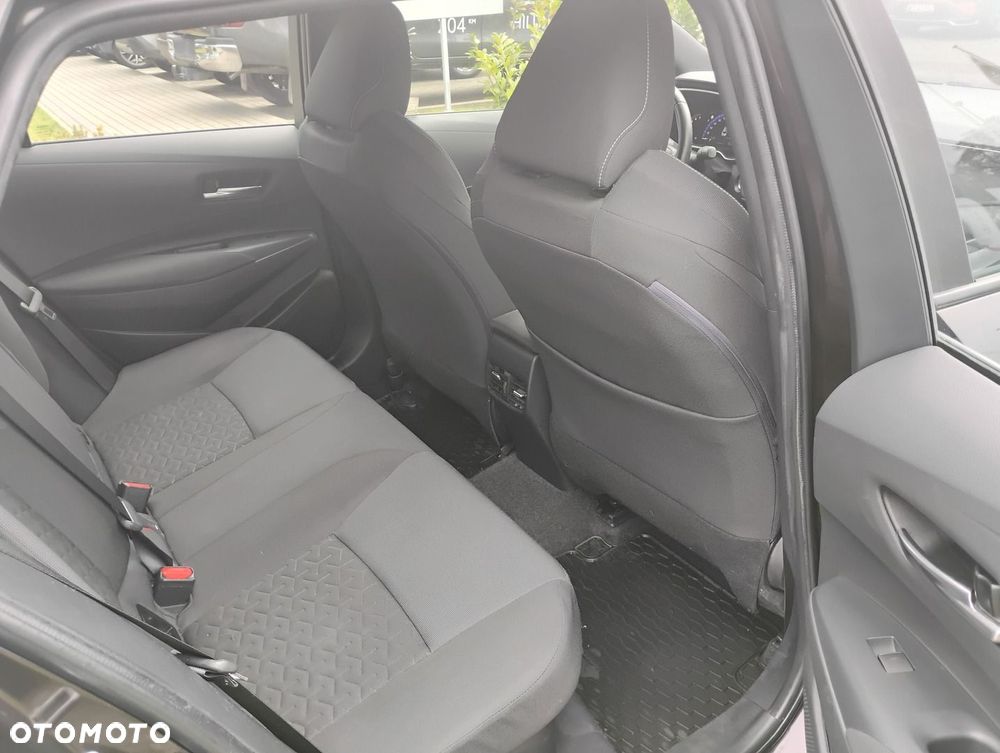 Toyota Corolla 1.8 Hybrid Comfort - 18