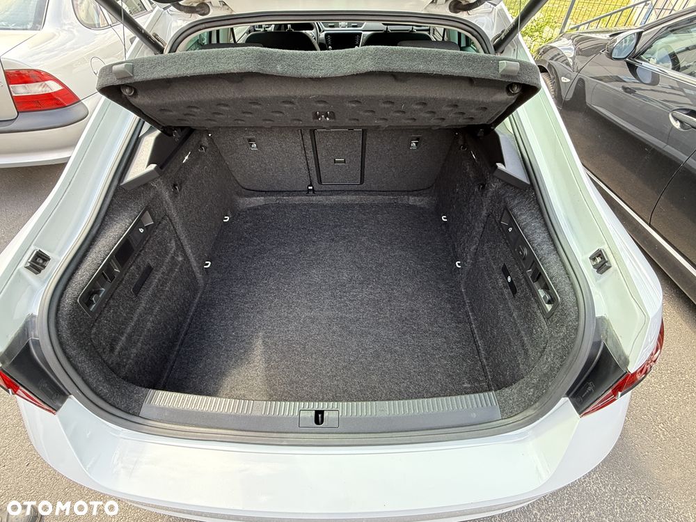 Skoda Superb 2.0 TSI Style DSG - 11
