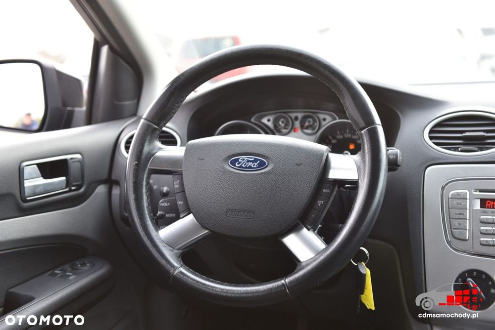 Ford Focus 1.4 Trend - 19