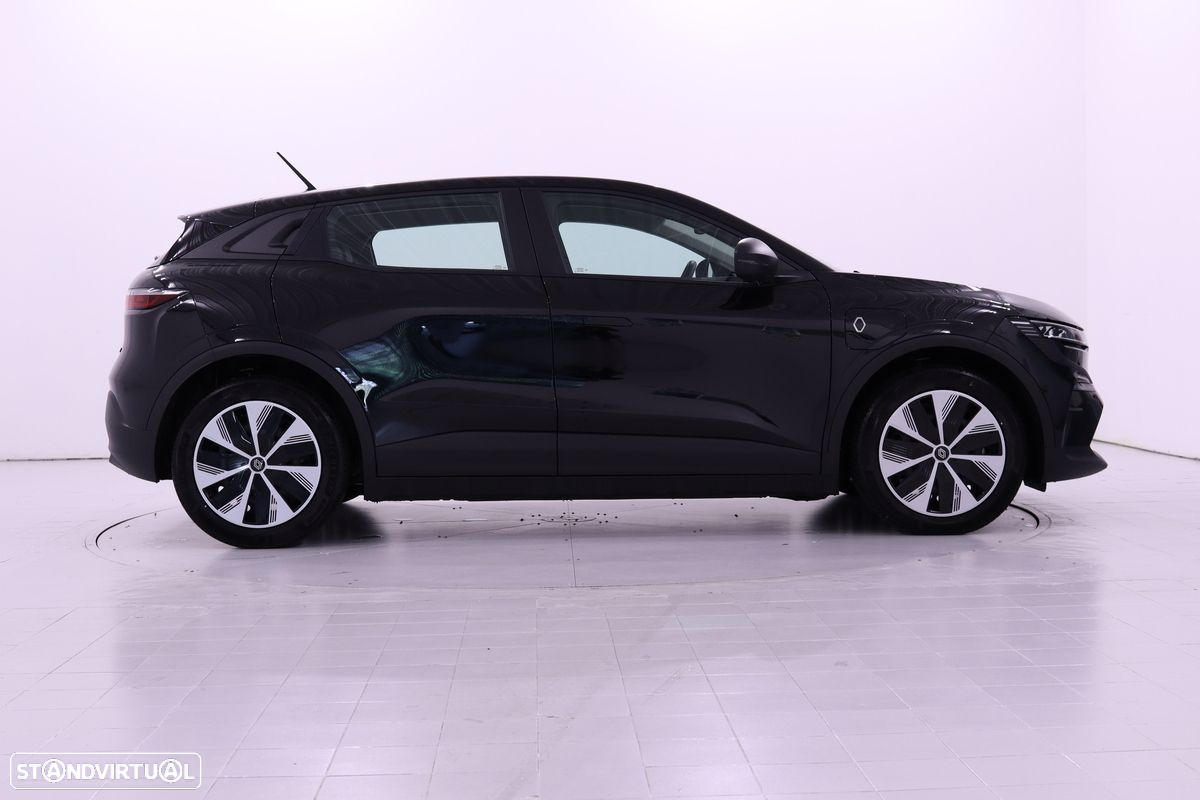 Renault Mégane E-Tech - 8
