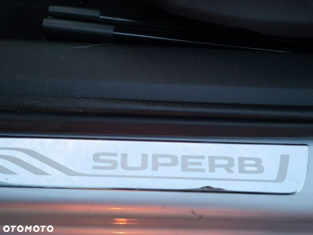 Skoda Superb 1.5 TSI ACT Ambition - 12