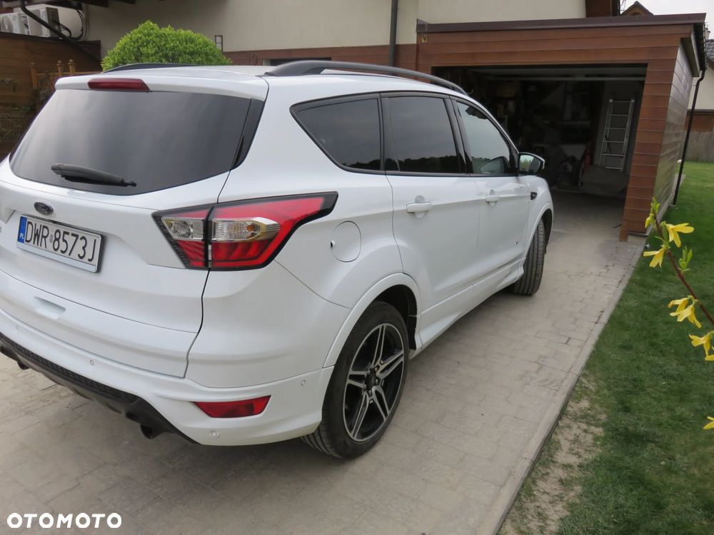 Ford Kuga 2.0 TDCi 4x4 ST-Line - 7