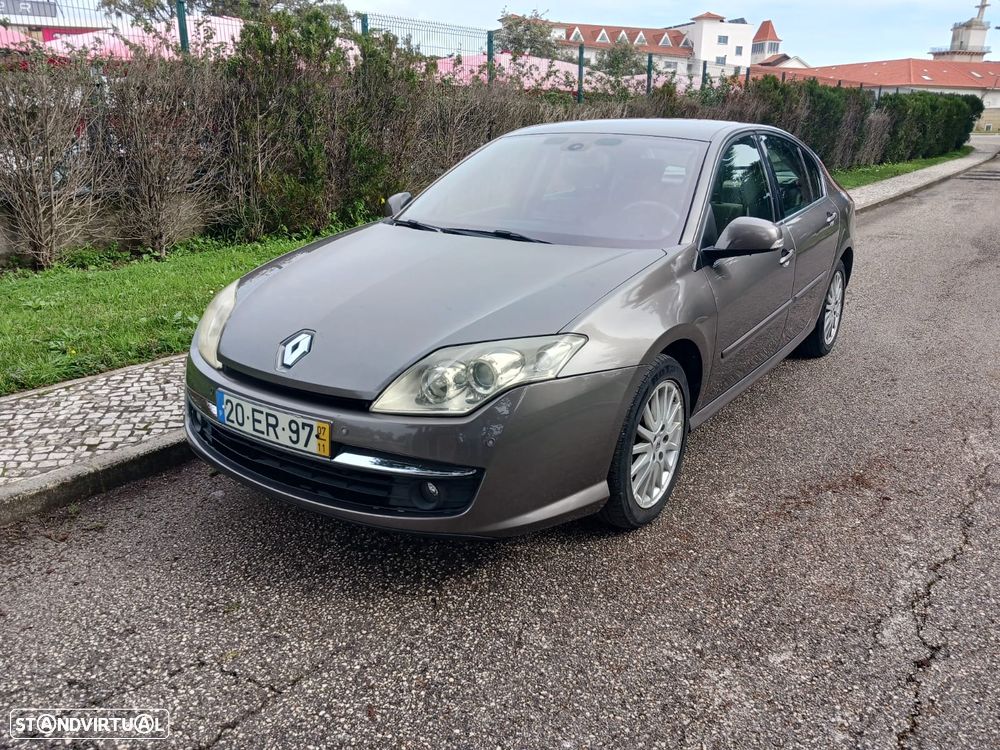 Renault Laguna 2.0 dCi Dynamique S - 1