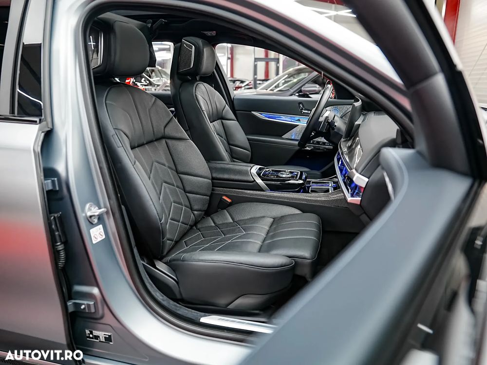 BMW Seria 7 740d xDrive - 13