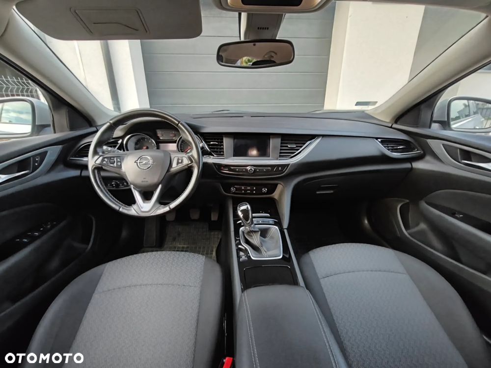 Opel Insignia 1.5 T Enjoy S&S Eco - 13