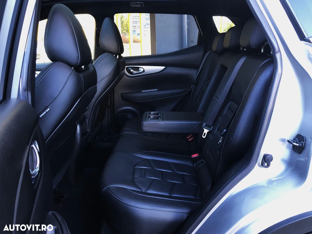 Nissan Qashqai 1.5 DCI TEKNA+ - 8