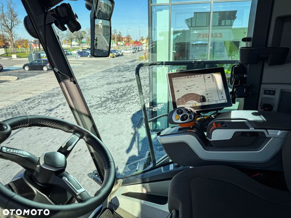 Claas LEXION 6800 - 12