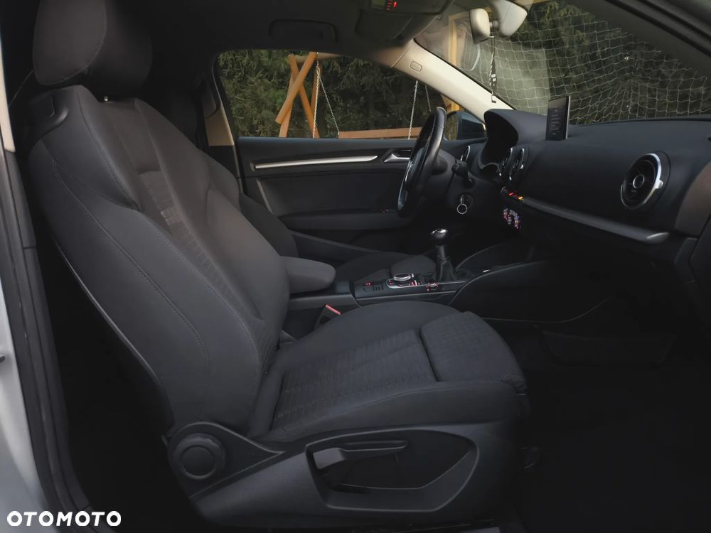 Audi A3 3-drzwiowe 2.0 TDI clean diesel Ambition - 24