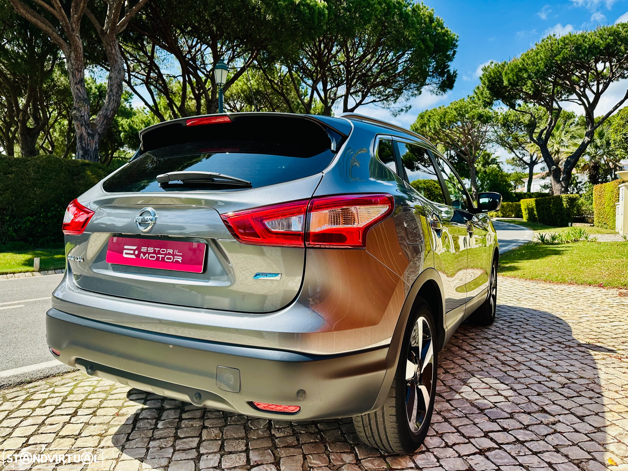 Nissan Qashqai 1.5 dCi Tekna - 8