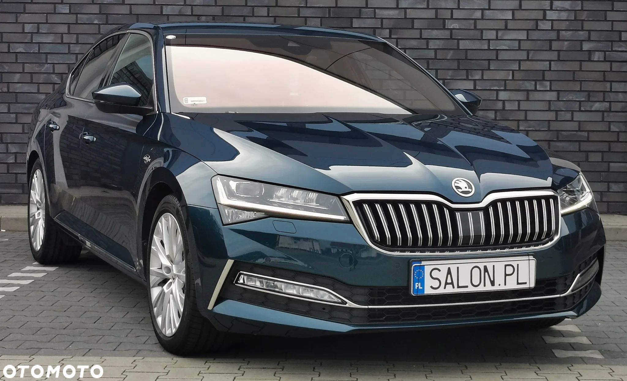 Skoda Superb 2.0 TSI L&K DSG - 1