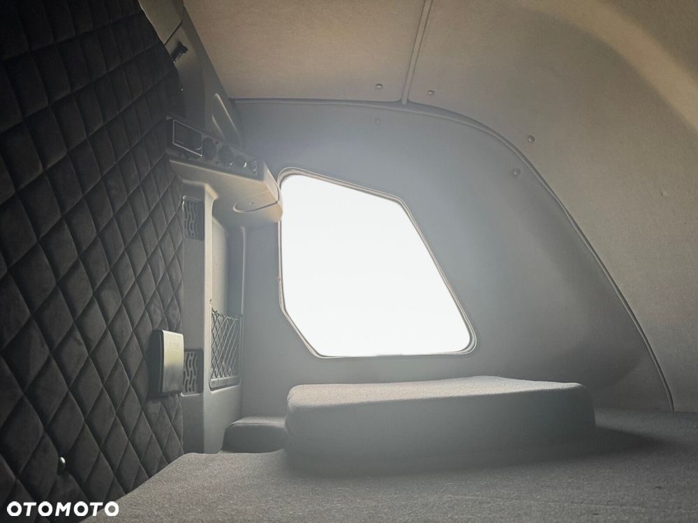 Mercedes-Benz Sprinter 317 CDI OM654 - 15