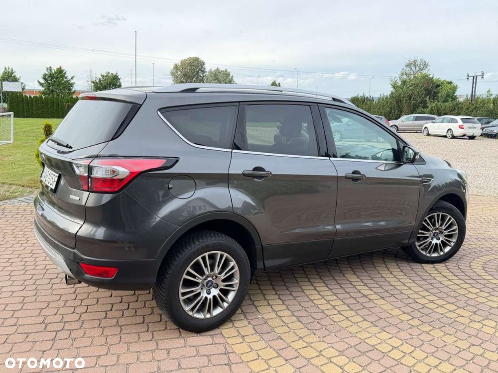 Ford Kuga - 27