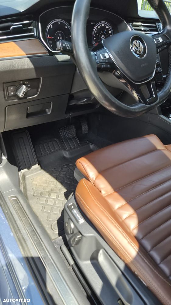 Volkswagen Passat 2.0 TDI DSG 4Motion Highline - 9