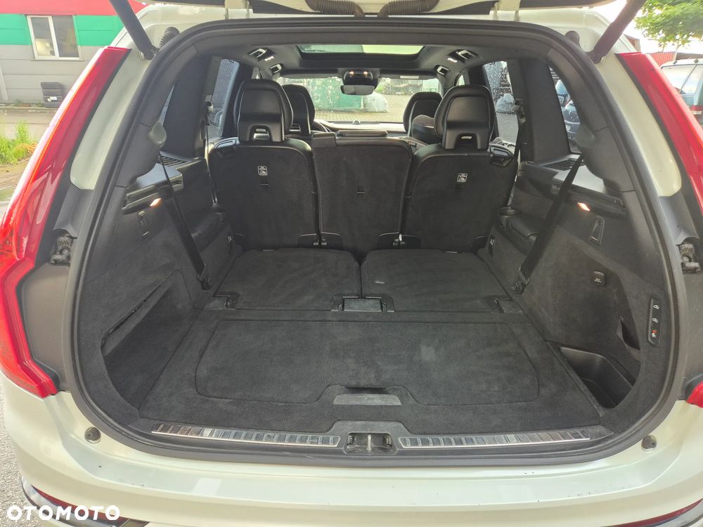 Volvo XC 90 D5 AWD Inscription 7os - 29