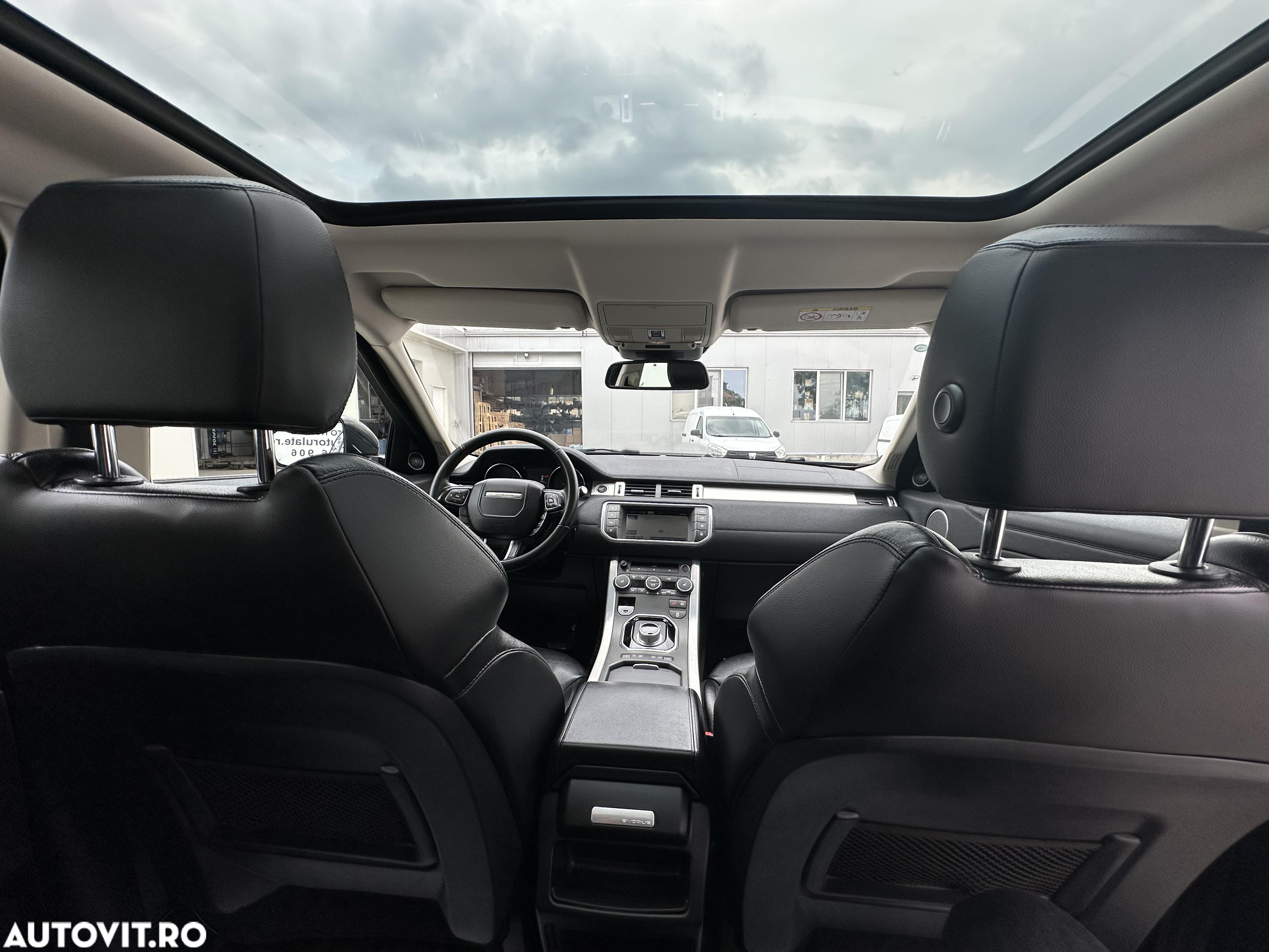 Land Rover Range Rover Evoque 2.0 D150 R-Dynamic SE - 19