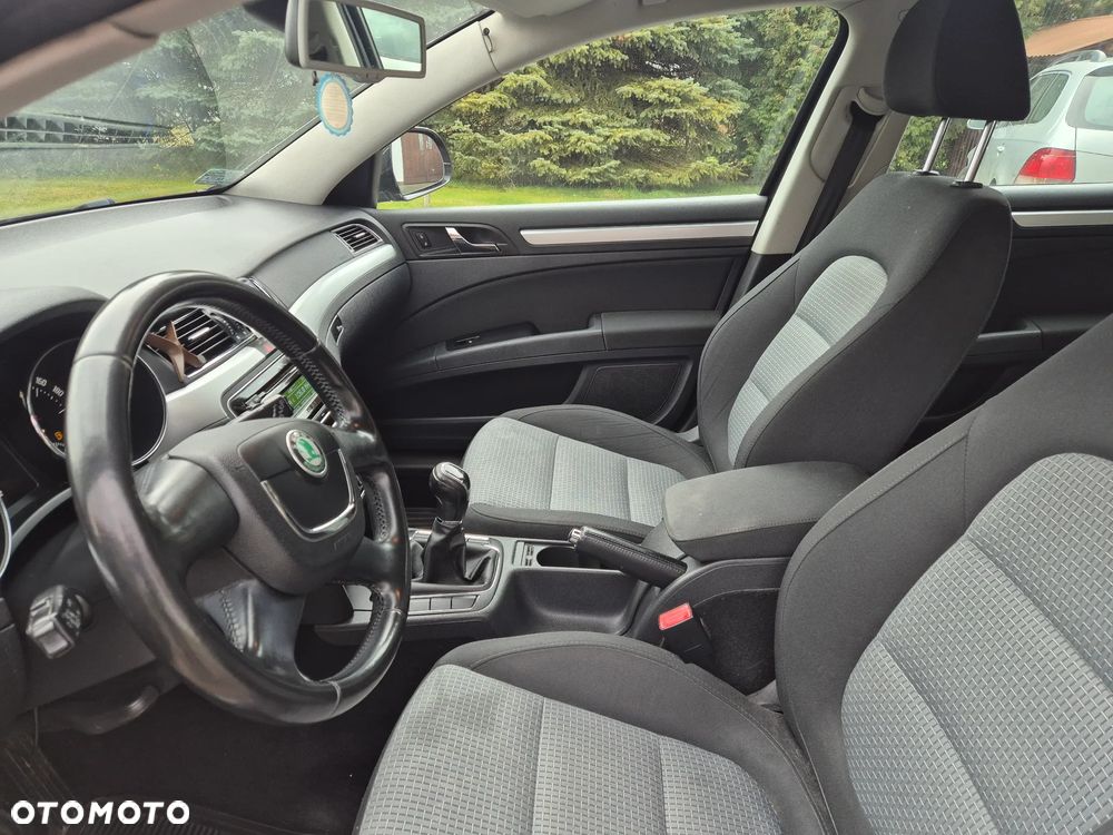 Skoda Superb 2.0 TDI Ambition - 12