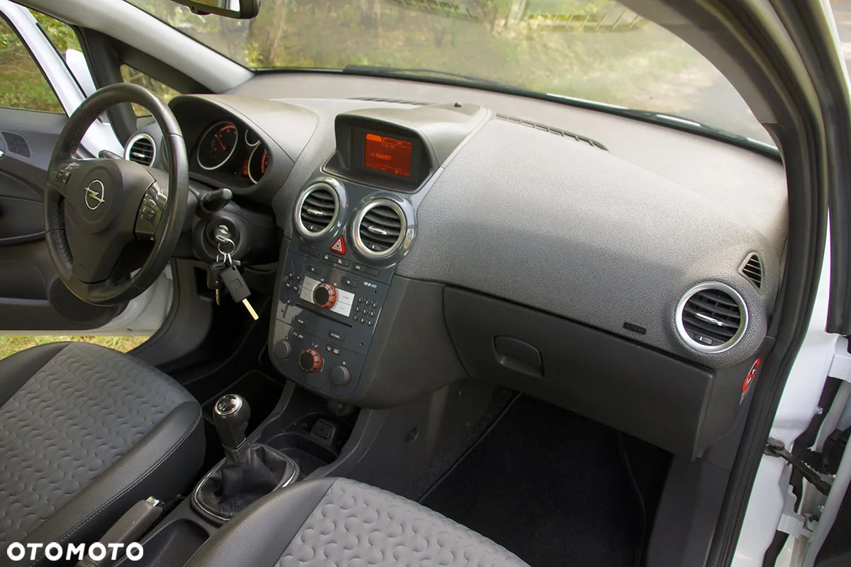 Opel Corsa 1.3 CDTI Cosmo - 8