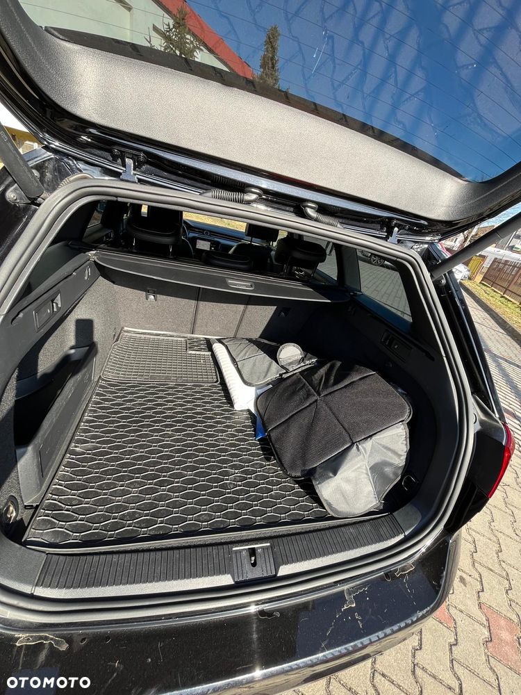 Volkswagen Passat - 19