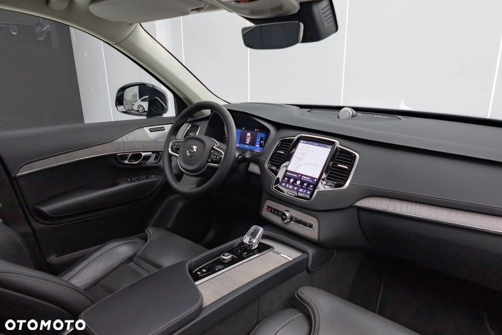 Volvo XC 90 - 20