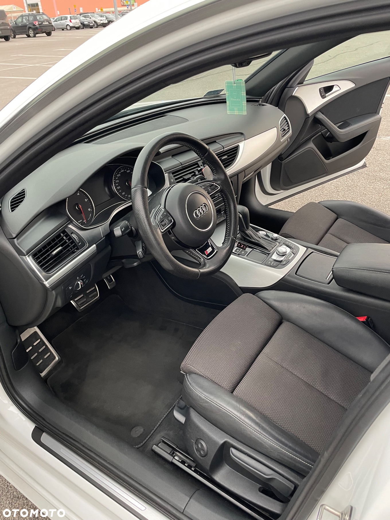 Audi A6 2.0 TDI ultra S tronic - 25