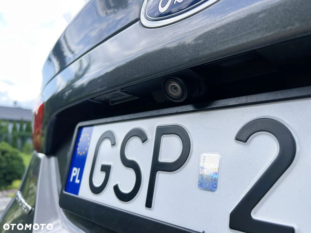 Ford Mondeo - 34