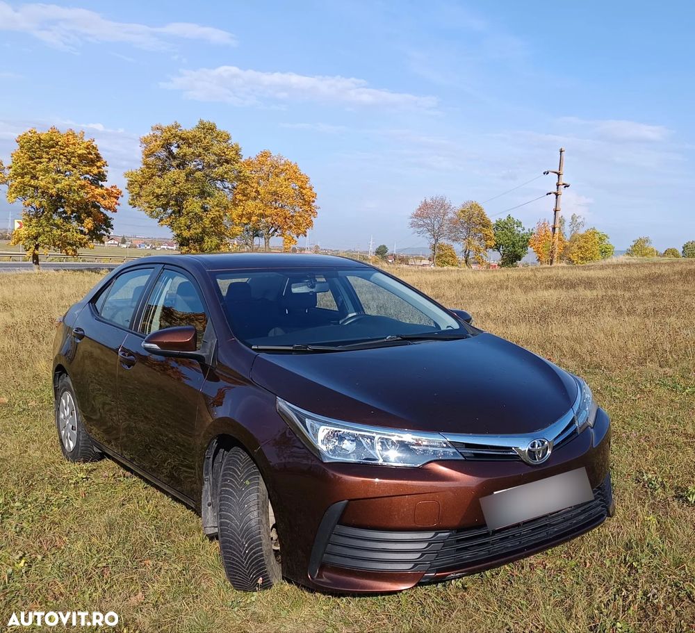 Toyota Corolla - 2