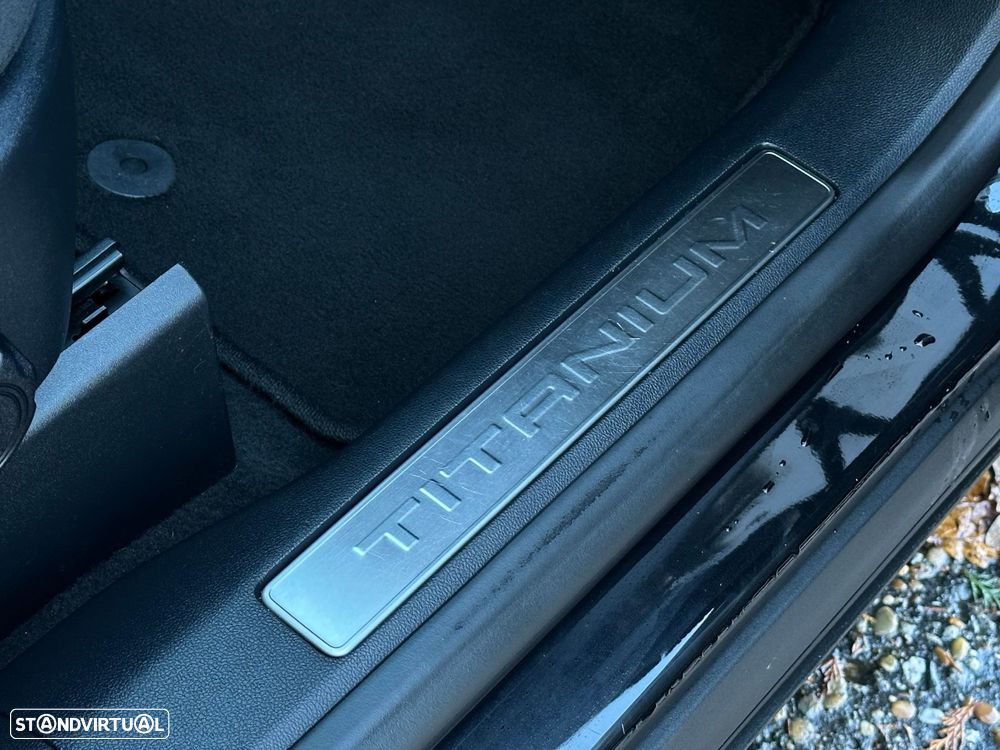 Ford Kuga 2.5 PHEV Titanium - 30