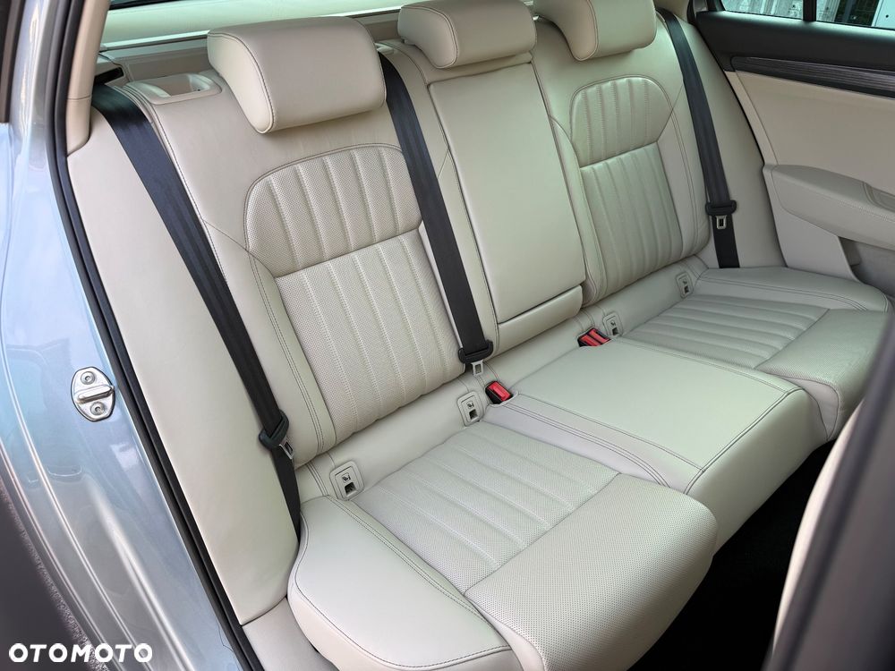 Skoda Superb 2.0 TDI DSG Style - 21