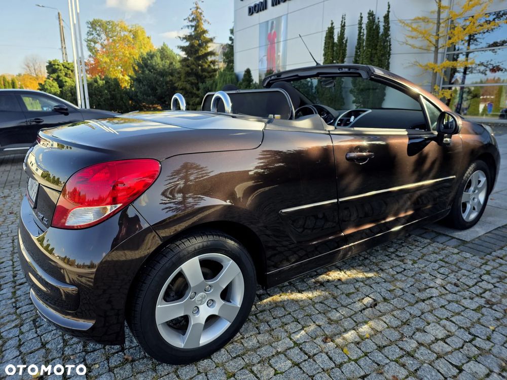 Peugeot 207 CC 120 VTi Active - 3
