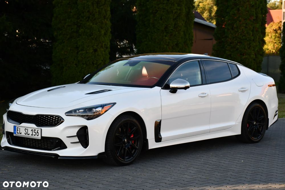 Kia Stinger - 5