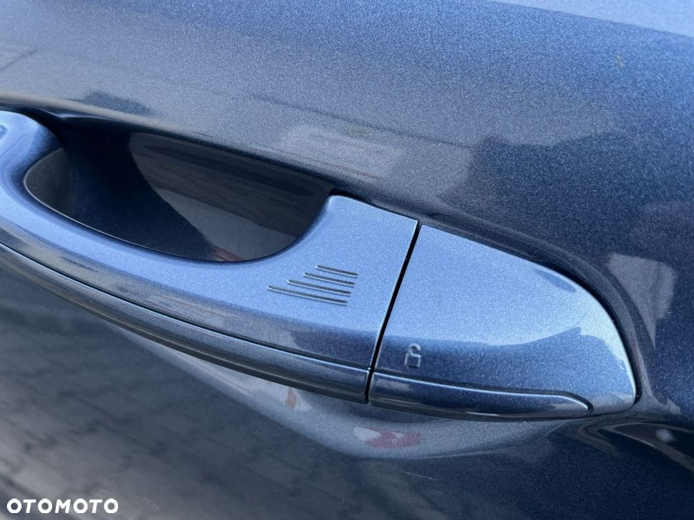Ford Mondeo 2.0 EcoBlue Titanium - 13
